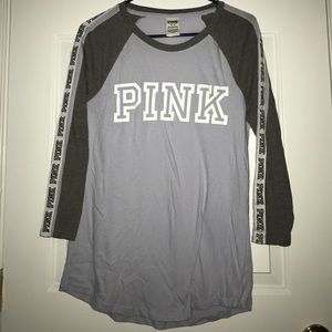 VS Pink Top