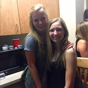 Meet your Posher, Olivia