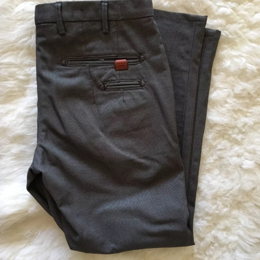 Zara Man Trousers, Sz USA 34, Small Diamond Print