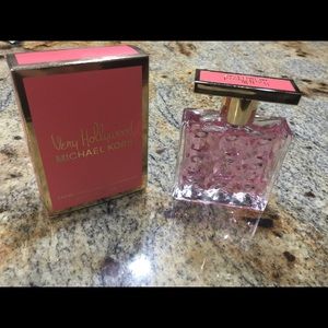 Michael Kors Very Hollywood