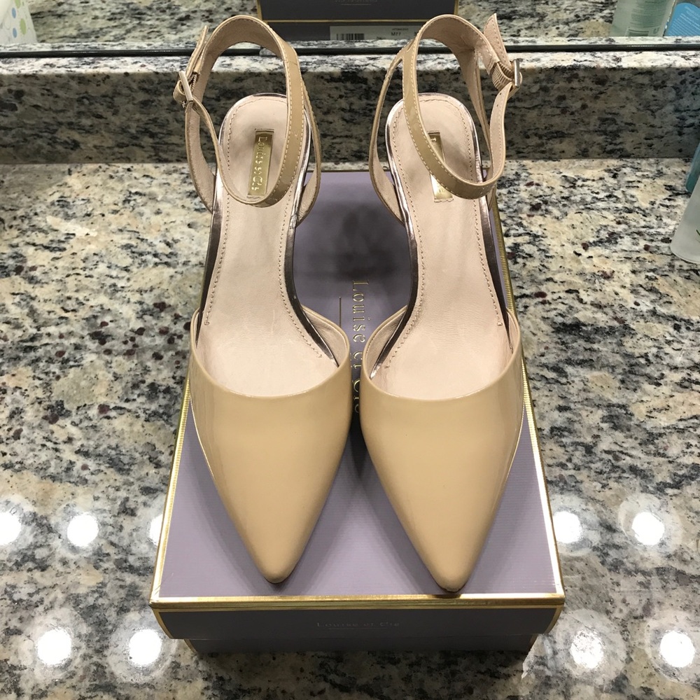 Vince Camuto Louise et Cie Esperance Pump