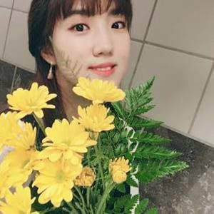 Meet your Posher, Sowon