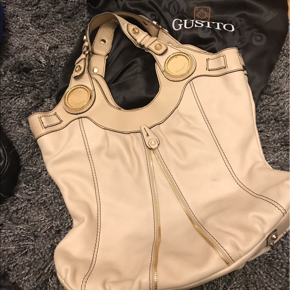 100% Authentic GUSTTO Figaro Handbag RARE