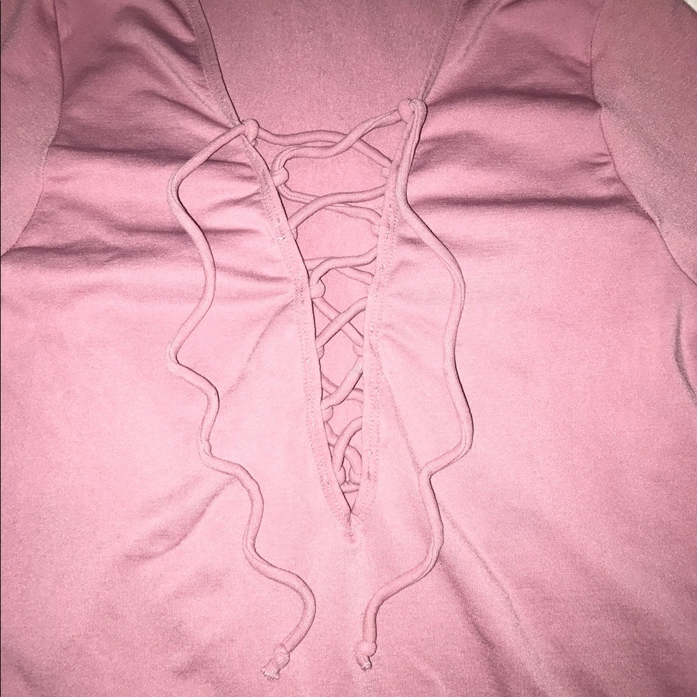🚫 SOLD 🚫 Forever21 pink criss cross long sleeve - Picture 4 of 5