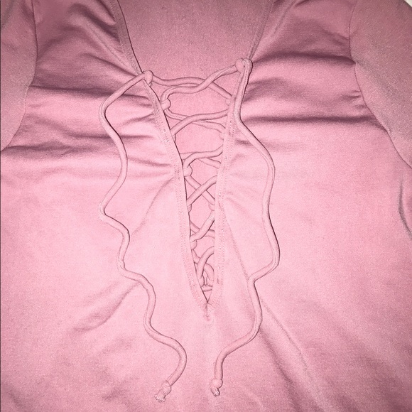 🚫 SOLD 🚫 Forever21 pink criss cross long sleeve - Picture 4 of 5