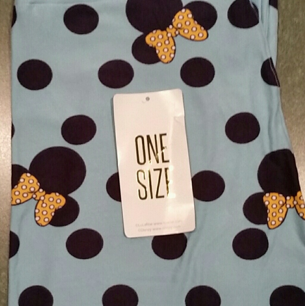 LULAROE DISNEY LEGGINGS. OS