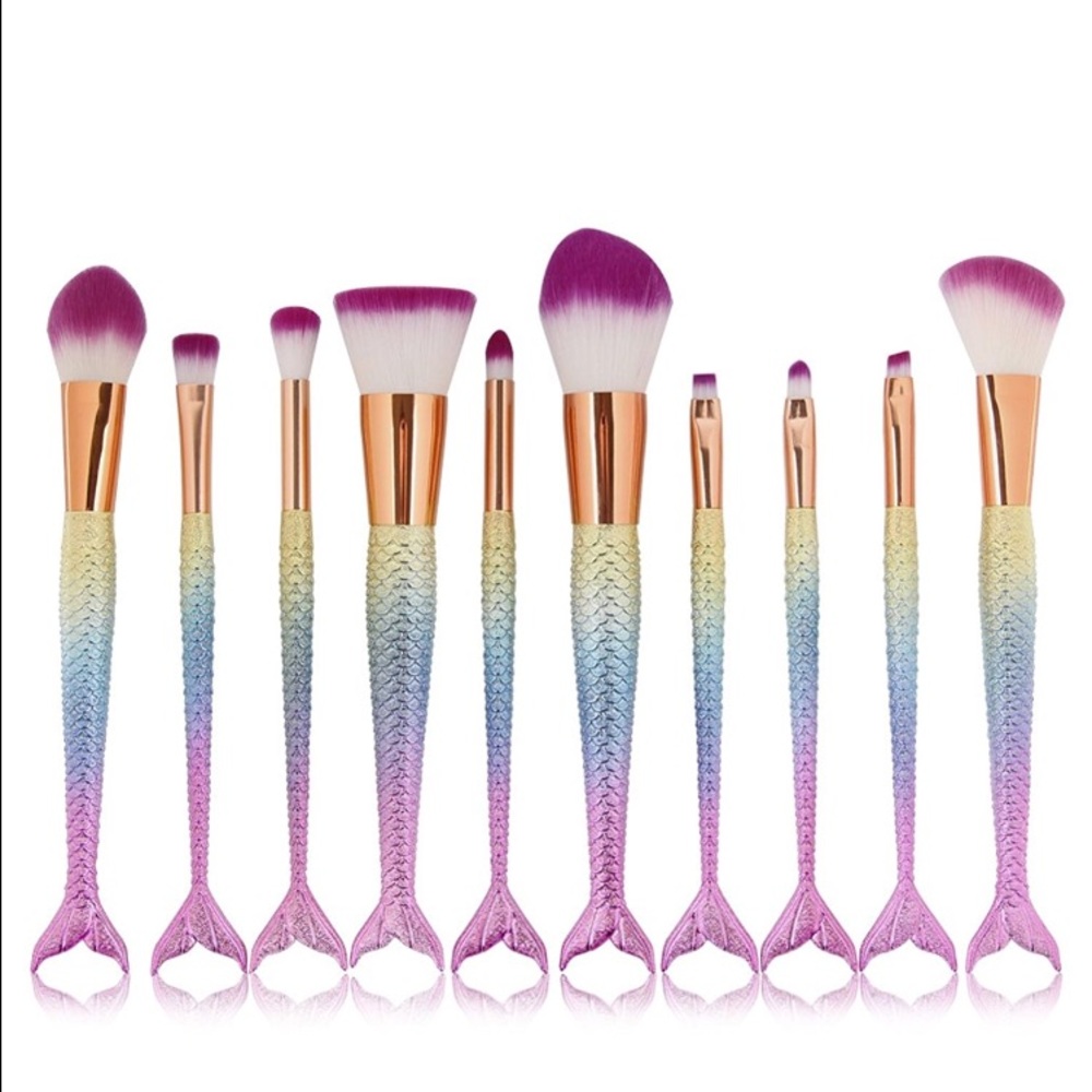 Hot Mermaid Soft Makeup Brushes💕🐳