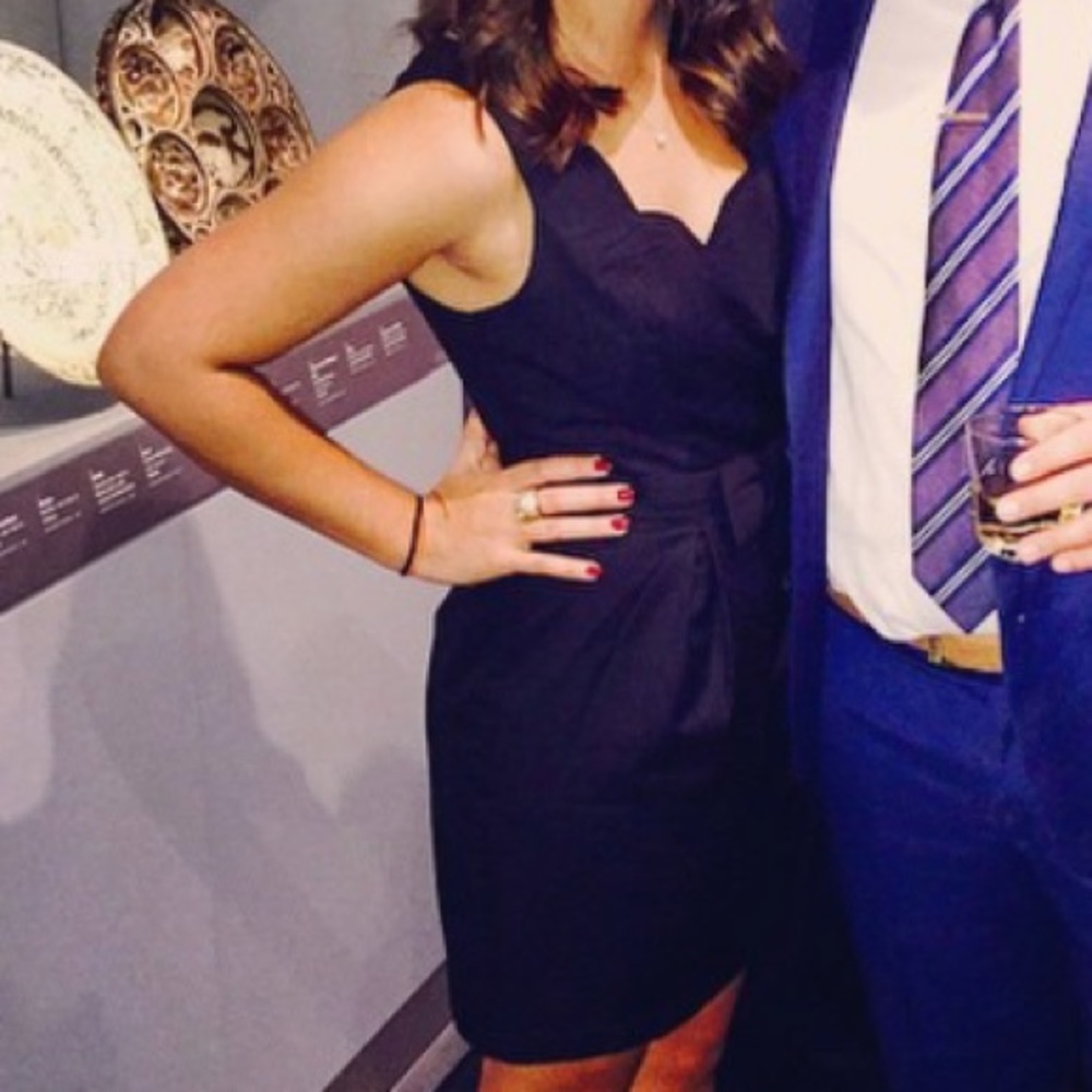 Forever 21 black scalloped dress