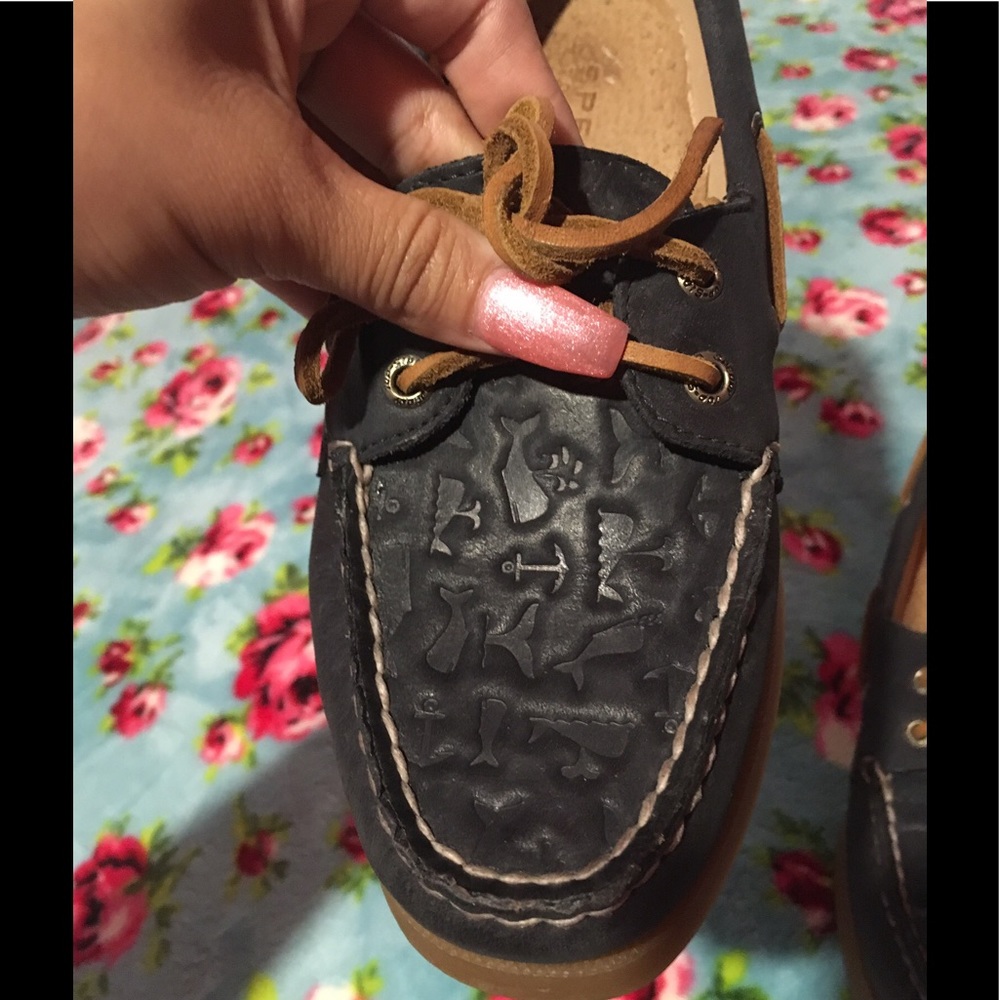 Navy blue sperry shoes