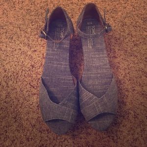 Toms Wedges