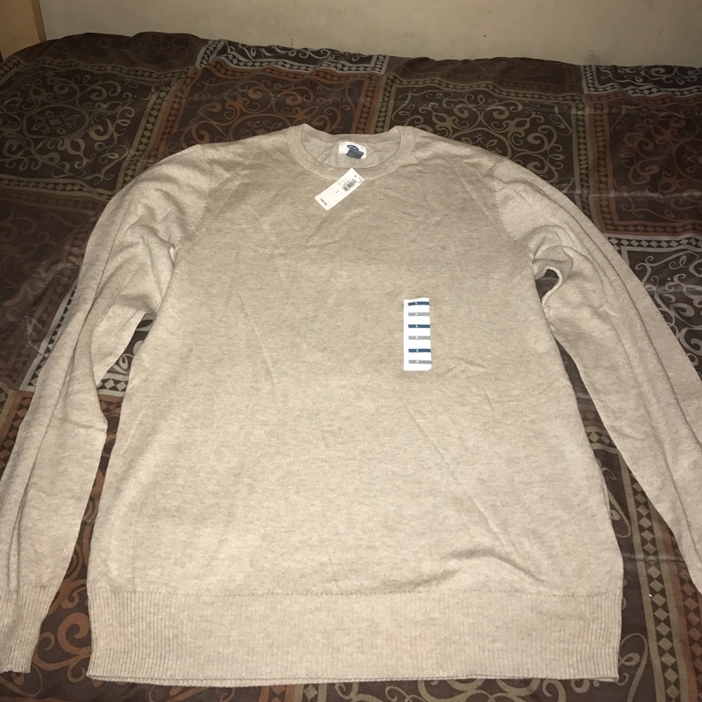 old navy knit crewneck sweater $10 OBO