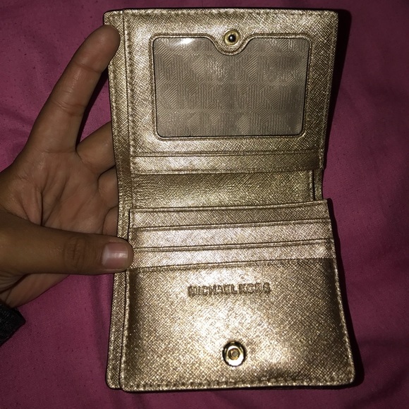 Wallet - Picture 3 of 4