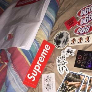 Supreme Loot