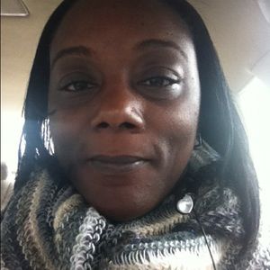 Meet your Posher, Annette