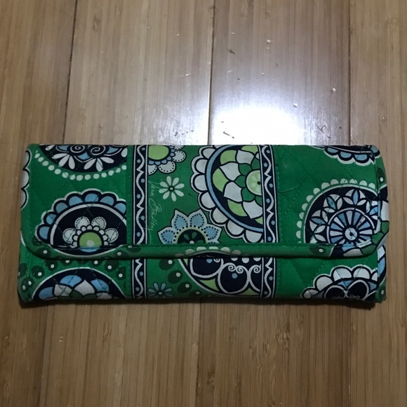 Vera Bradley Handbags - Vera Bradley Cupcakes Green Trifold Wallet