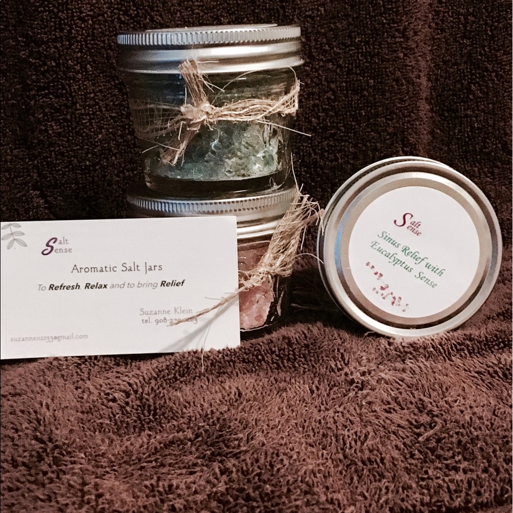 Salt Sense. Aromatic salt jars.