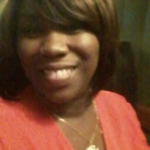 Meet your Posher, Ebonee