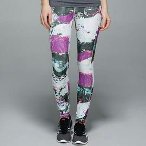 Lulu Lemon Speed Tight 111