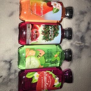 B&BW shower gel set of 4