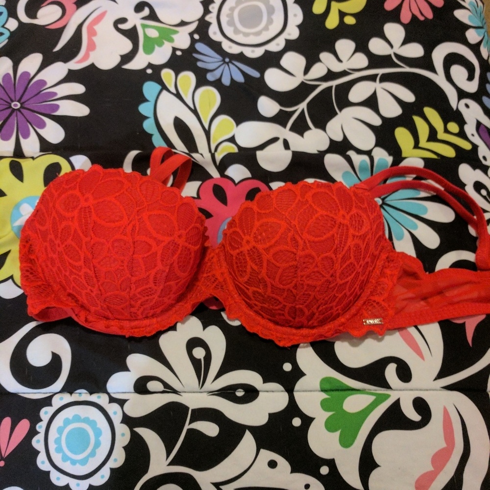 Very sexy victoria's secrets bra