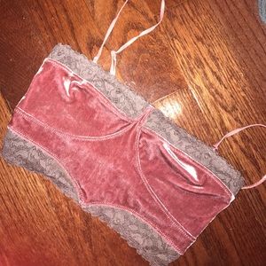 •Velvet/ Lace Bralet•