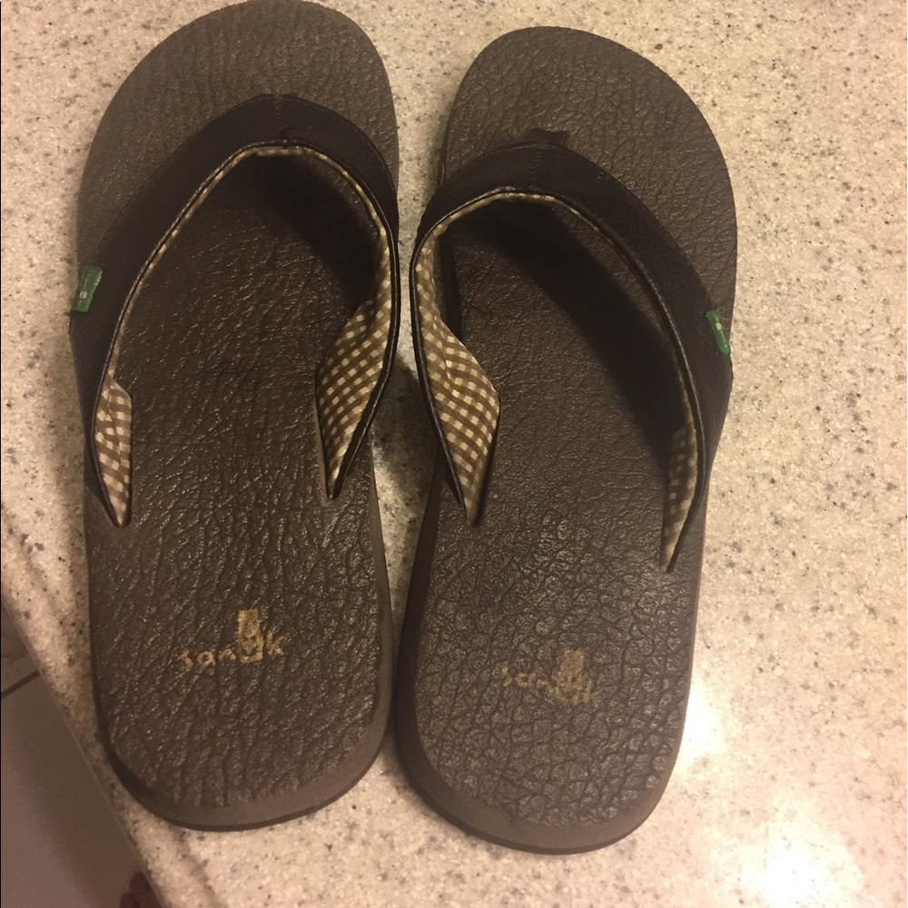 Chocolate brown yoga mat Sanuks