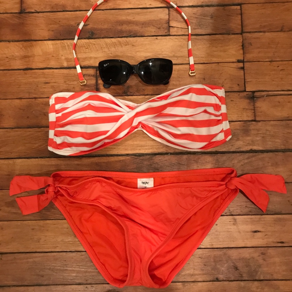 Mossimo convertible twist bikini