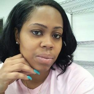 Meet your Posher, Trina