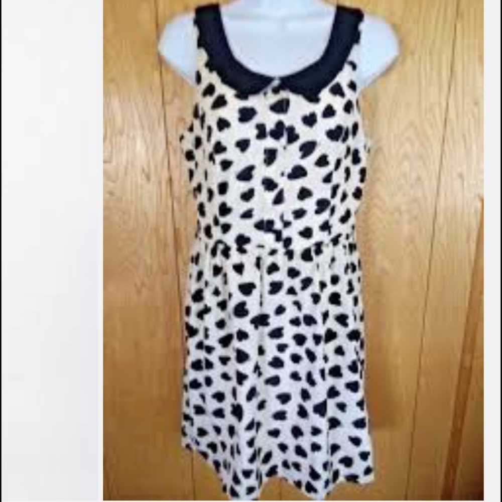 Peter Pan collar heart party dress