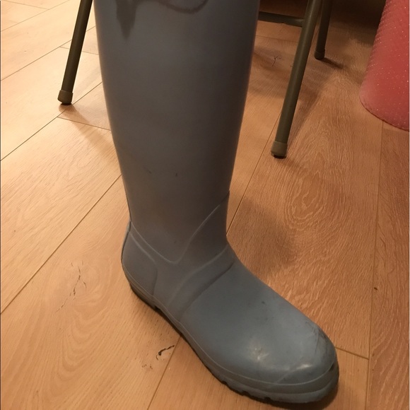 Rain Alert! Original hunter rain boots - Picture 5 of 7