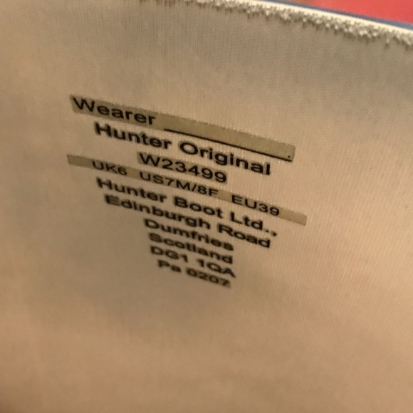 Rain Alert! Original hunter rain boots - Picture 6 of 7