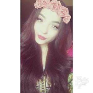 Meet your Posher, Violet elizabeth