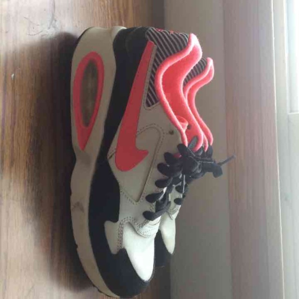NIKE AIR shoes