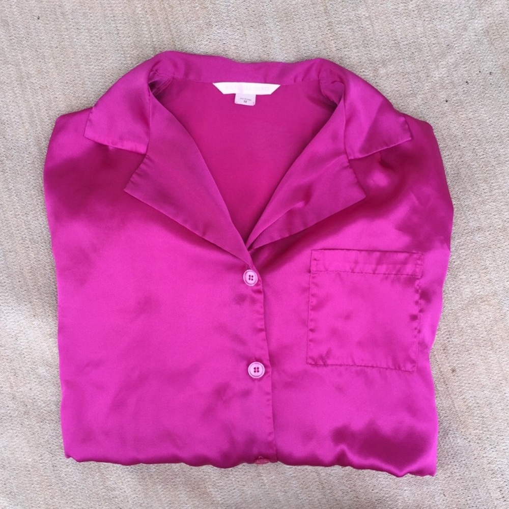 Victoria's Secret fuchsia sexy comfy button down