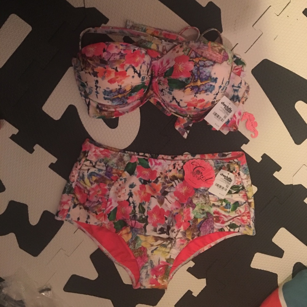 BNWT Charlotte Russe 2x floral plus bikini