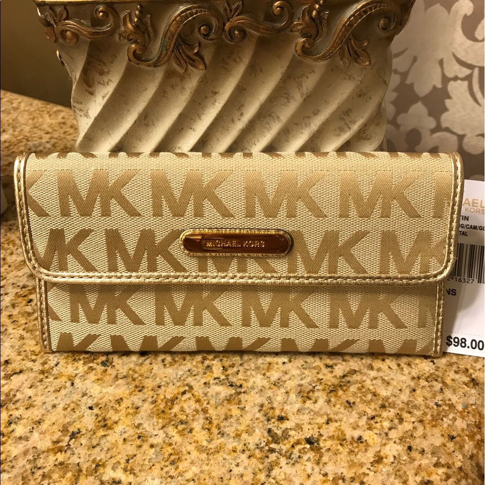 Michael Kors Gold Flat Wallet