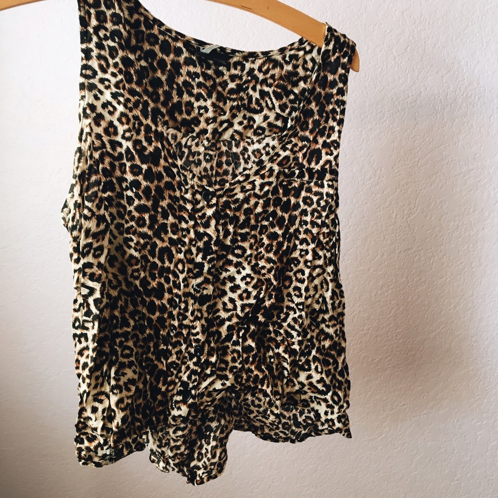 Urban Outfitters Leopard Print High Low Tank!
