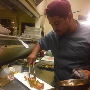 Meet your Posher, Ely