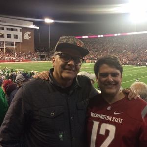 Meet your Posher, Stefan