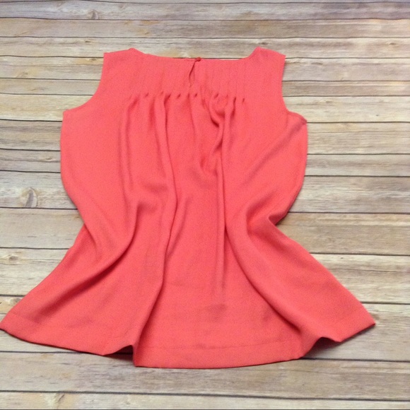 Anne Taylor LOFT sleeveless top - Picture 2 of 5