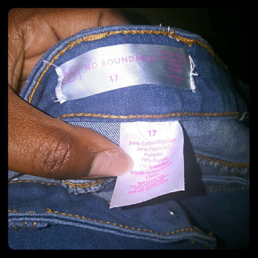 BLUE JEANS COMFORTABLE