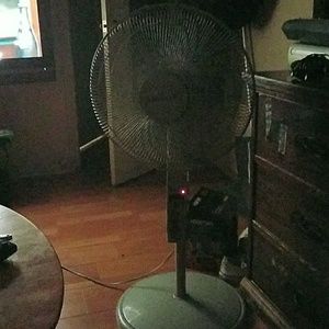 Meet your Posher, Robert