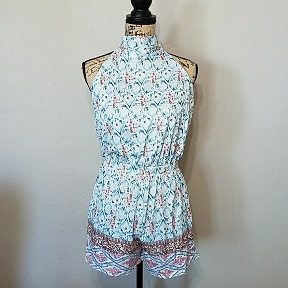 Host Pick Take Me On A Cruise Halter Neck Romper. - Picture 2 of 8