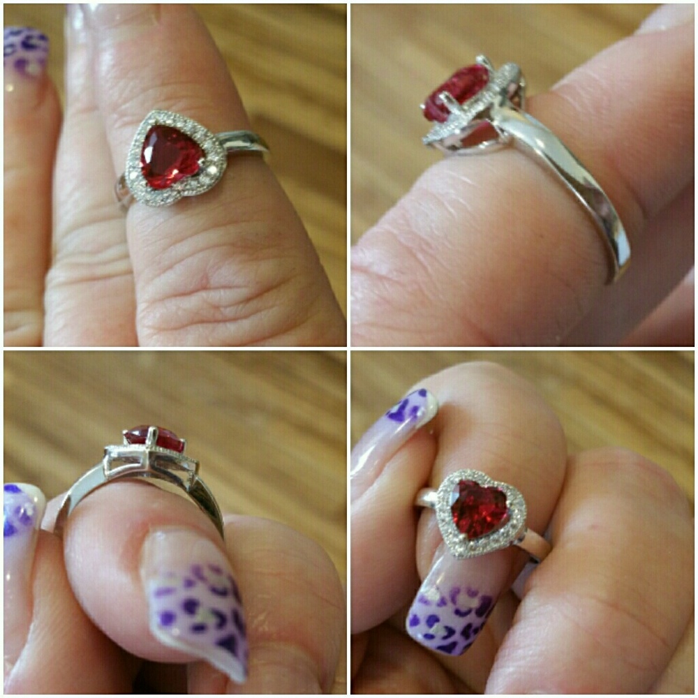 Genuine 2ct Ruby Heart Ring Size 7 - image 1