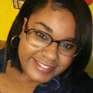 Meet your Posher, Briana