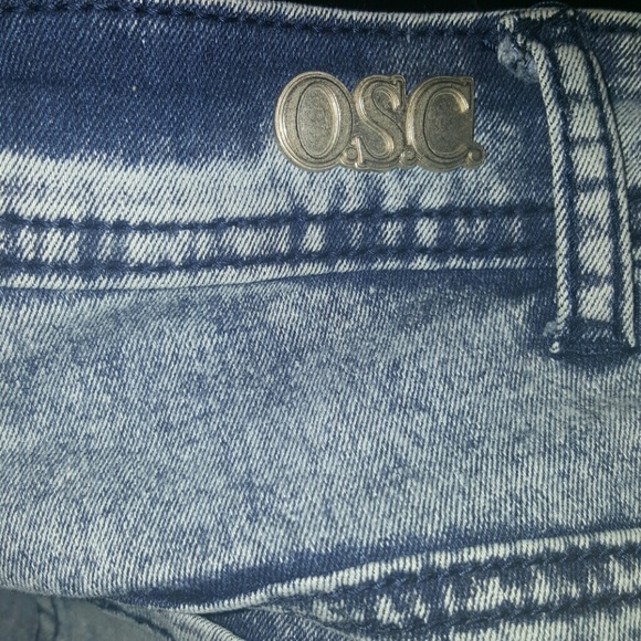 BLUE JEANS WITH STRESS - Picture 4 of 7