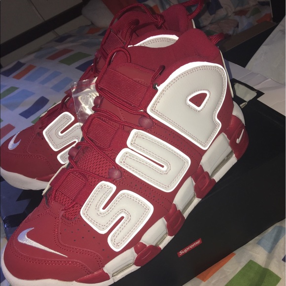 Nike Uptempo x Supreme