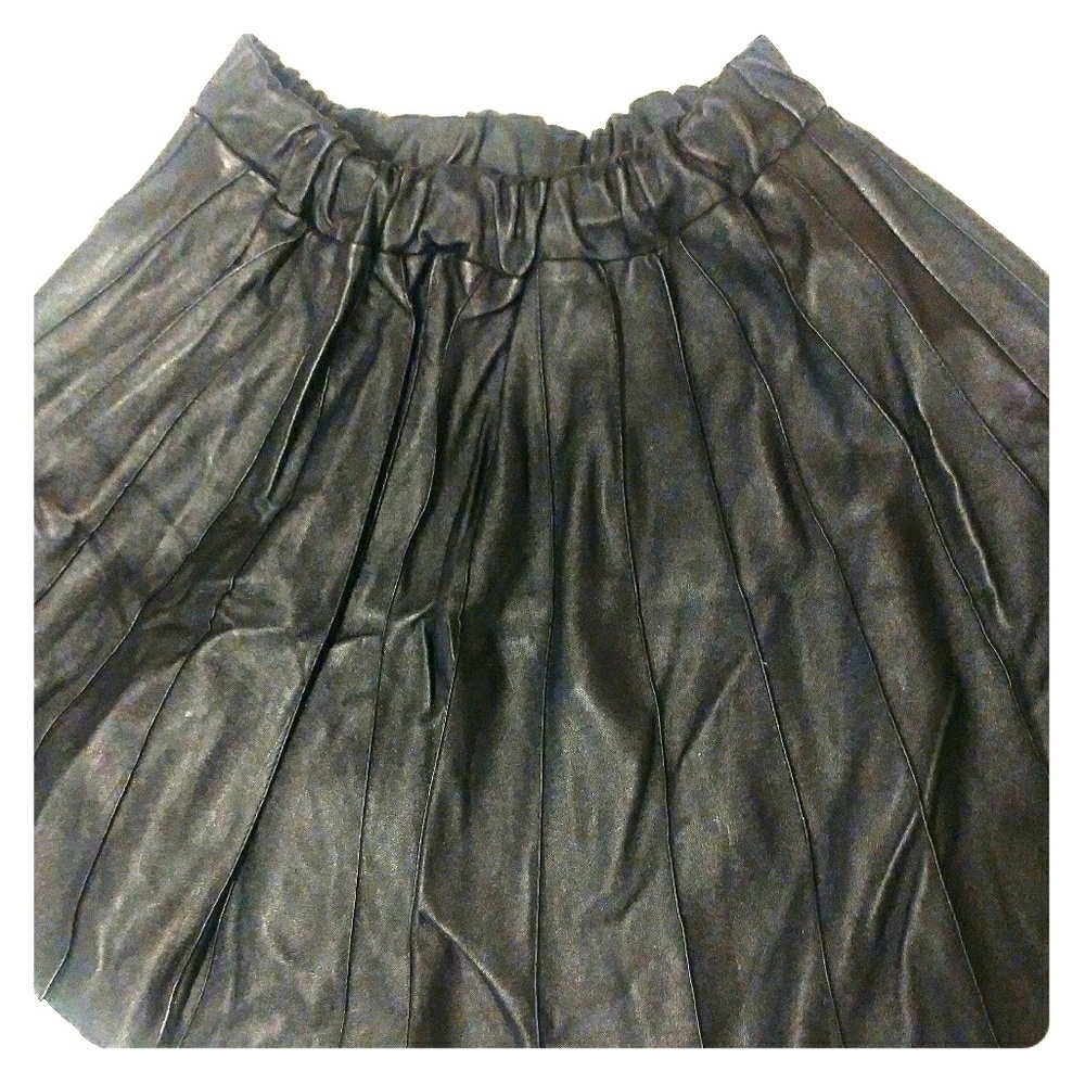 Faux leather Vera Wang skirt