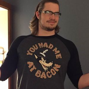 Meet your Posher, Alex