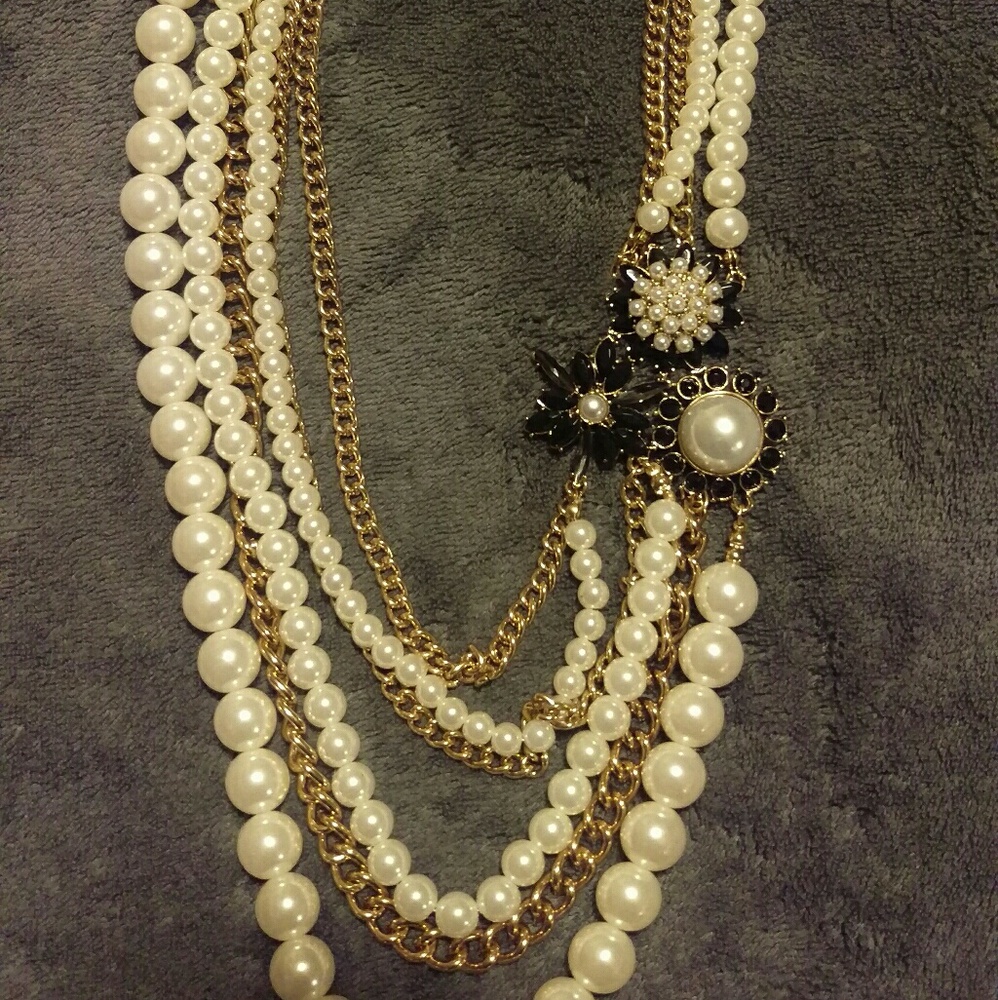 Pearl necklace
